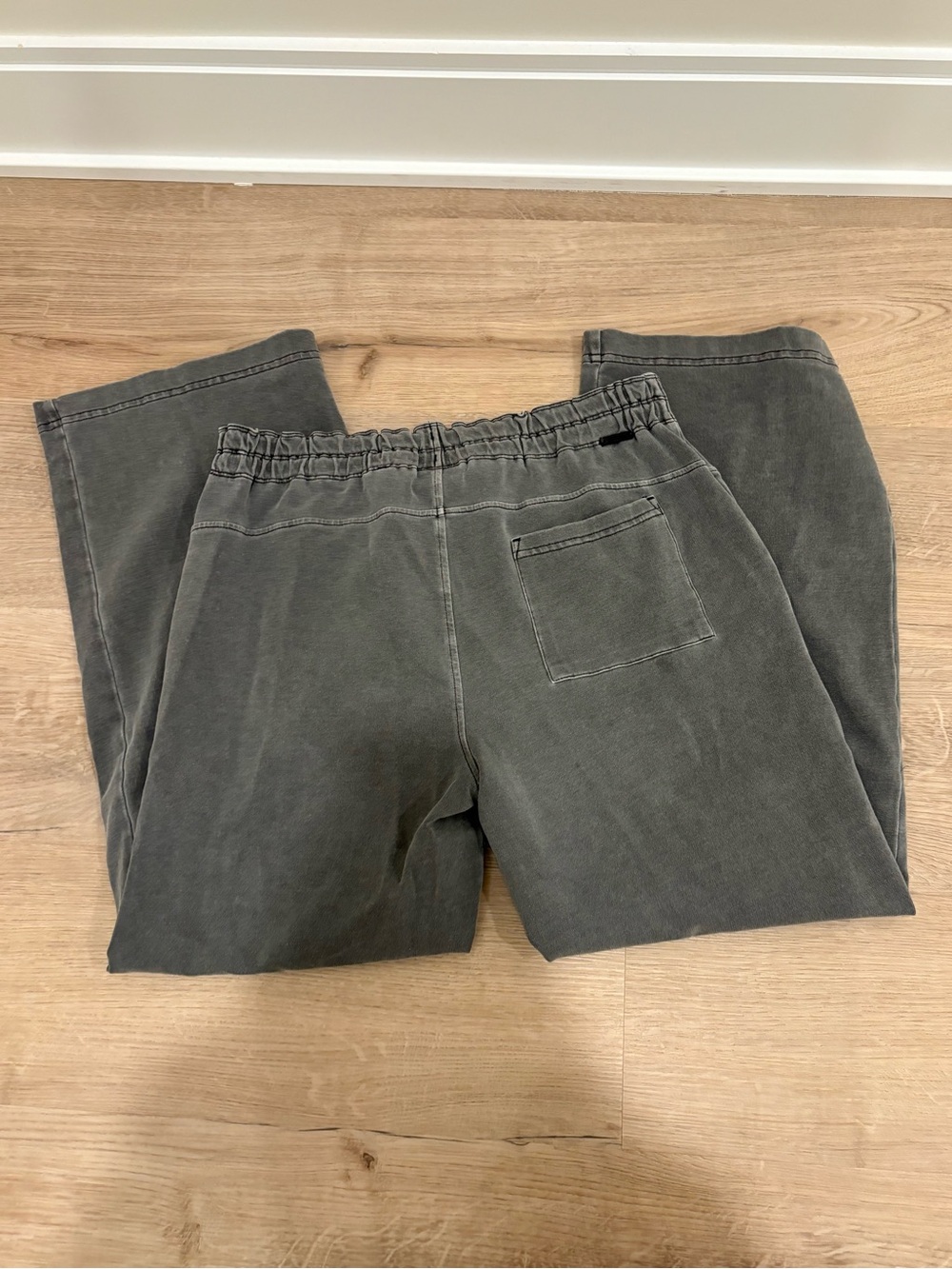 Prana Gray Set Size Small - Picture 4 of 12